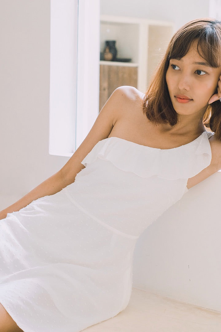 SWISS DOT TOGA RUFFLE DRESS (WHITE)