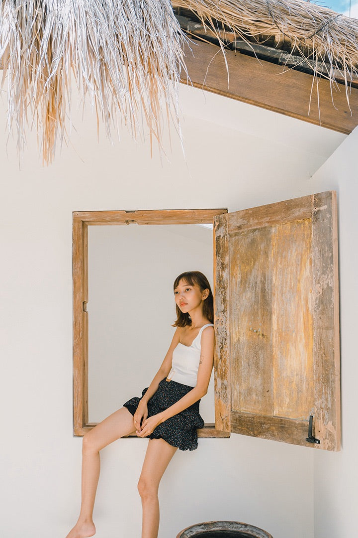 YACHT TOGA BASIC CROP (WHITE)