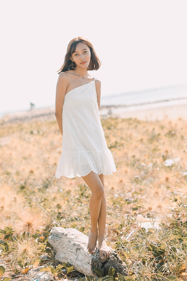 KEIR TOGA EYELET DRESS (WHITE) *Last Few*