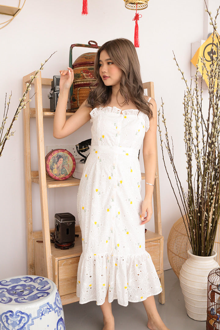 MYSTIC EMBROIDERED MAXI DRESS (YELLOW)